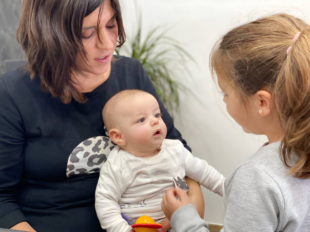 devenir assistante maternelle