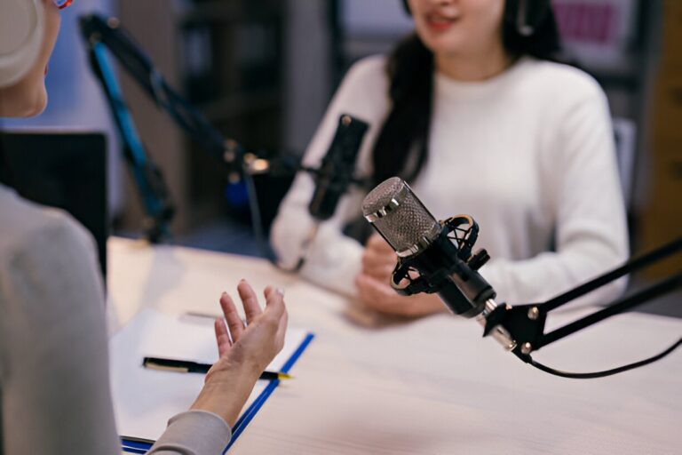 Podcasteur au service